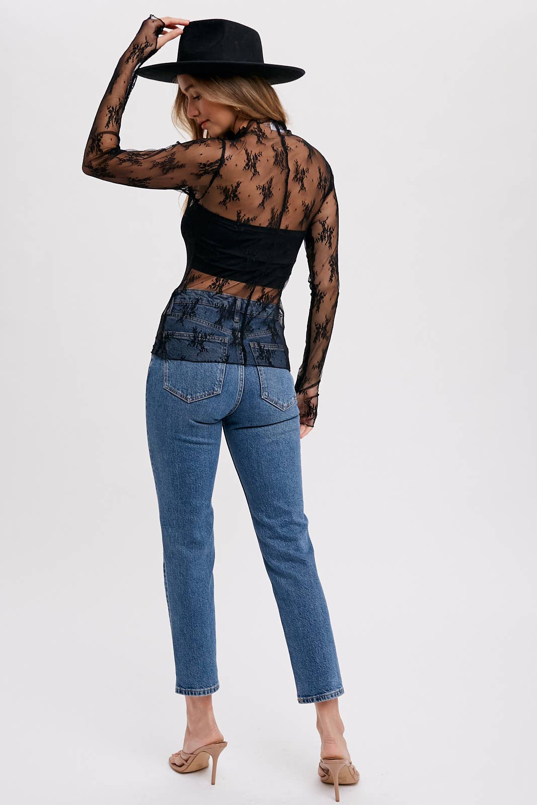 LACE MESH LAYERING TOP: BLACK