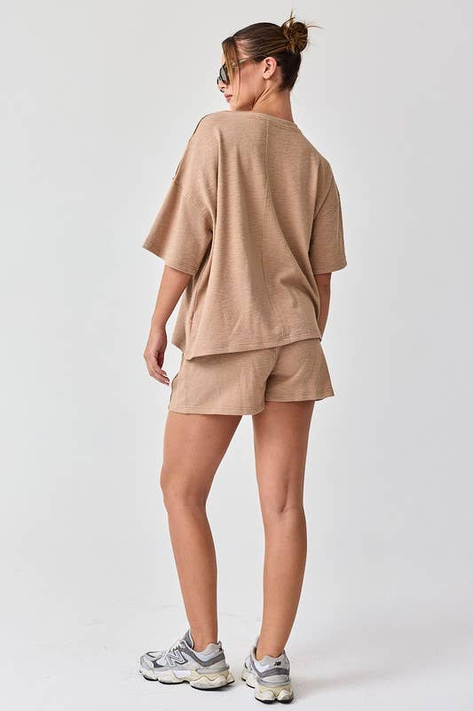 Amaya Textured Knit Top and Shorts Set: TAUPE
