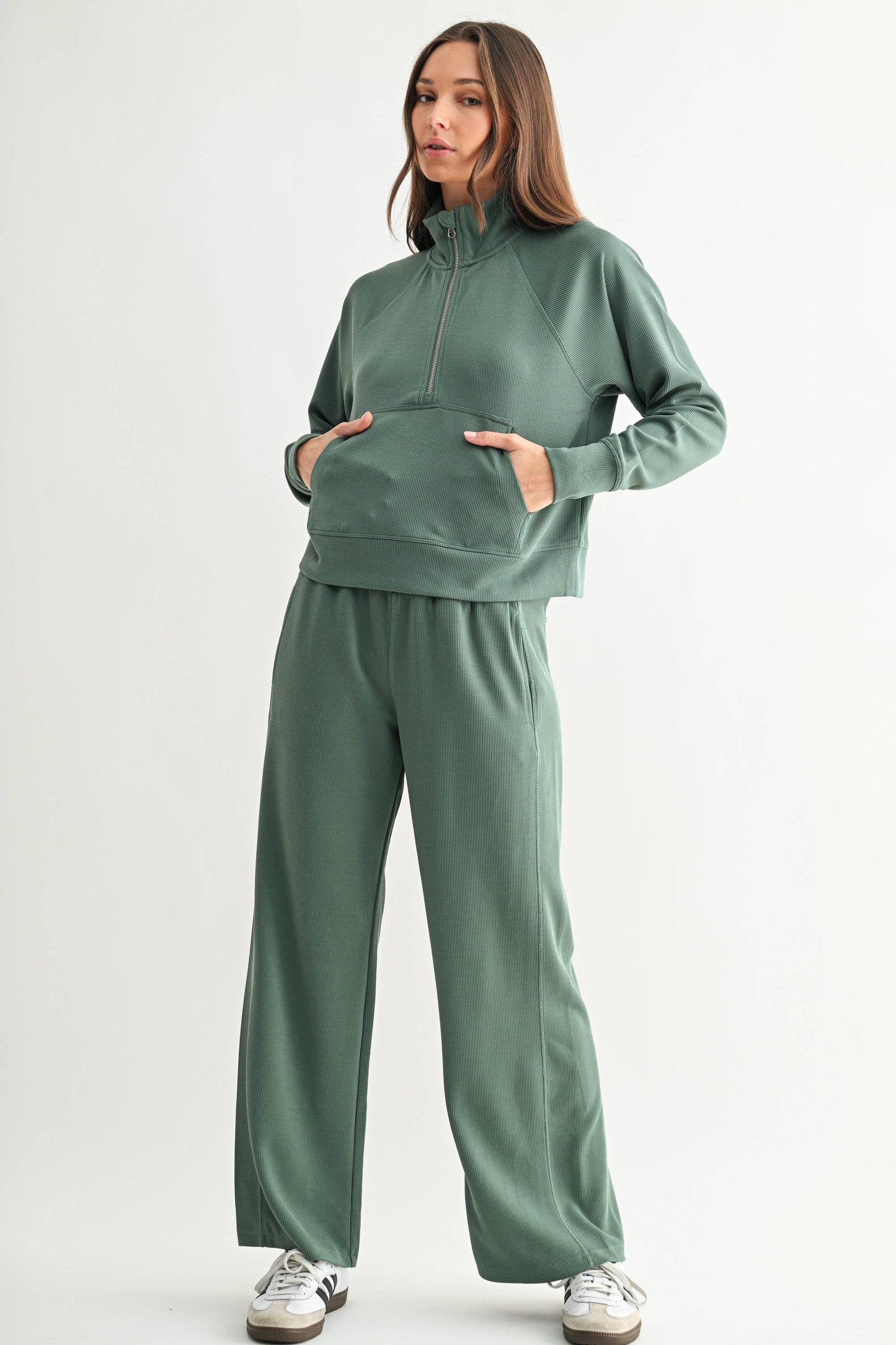 Running Errands Pullover: Eldergreen