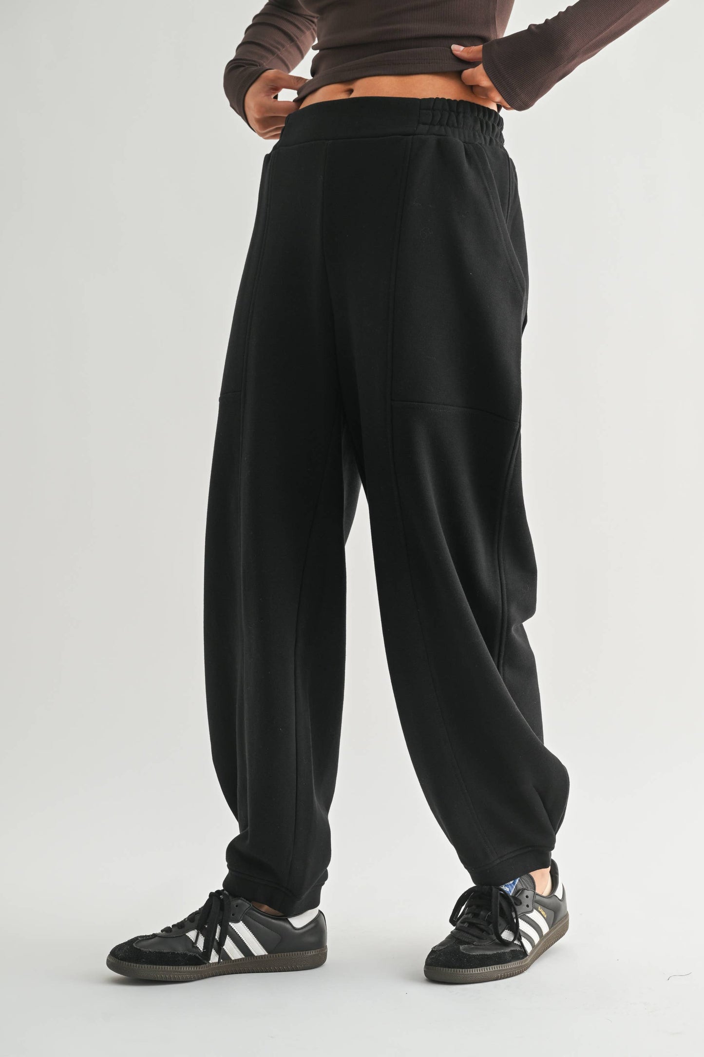 Dune Drift Lounge Jogger: Black