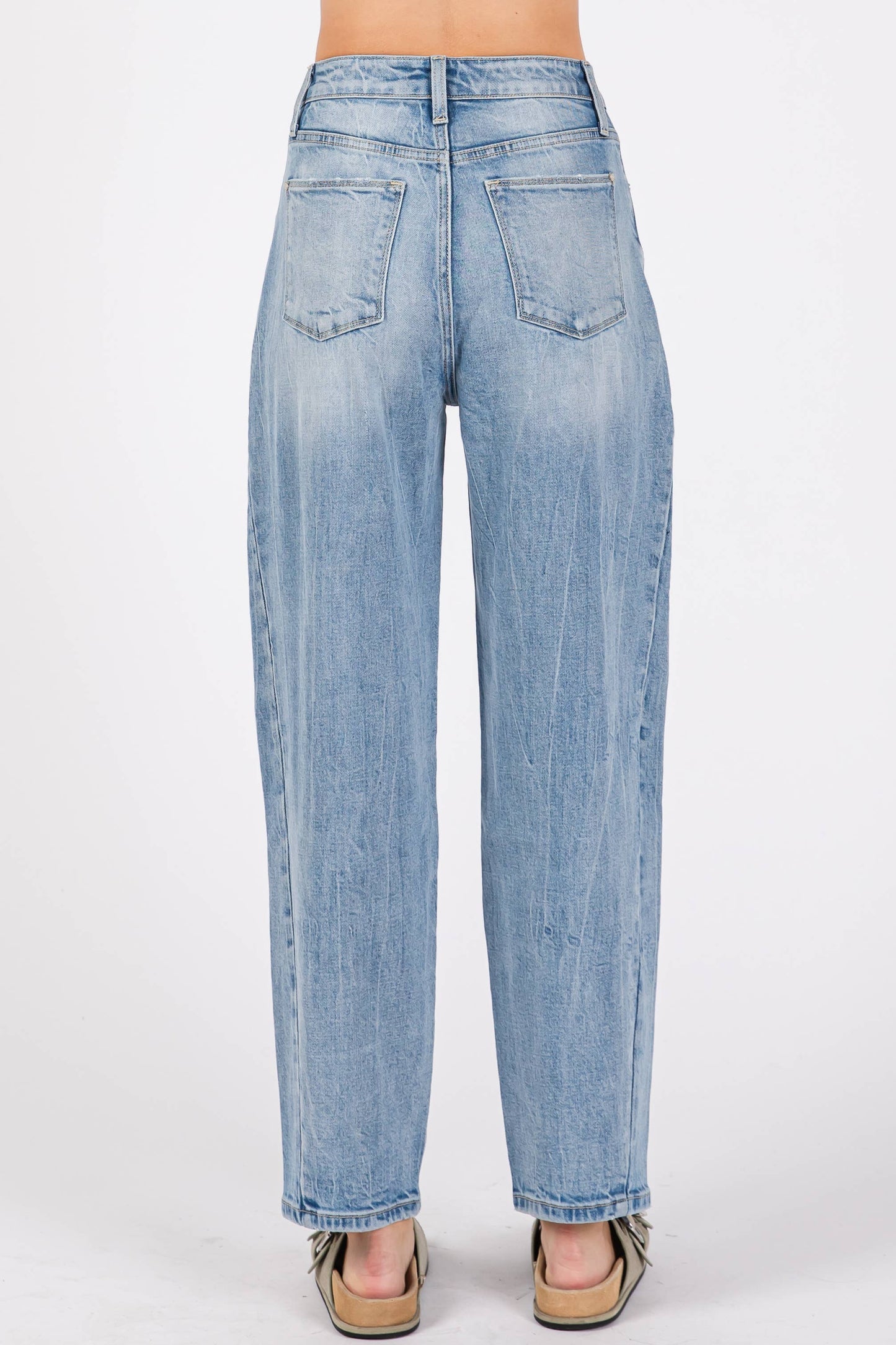 The Sara Barrel Jean