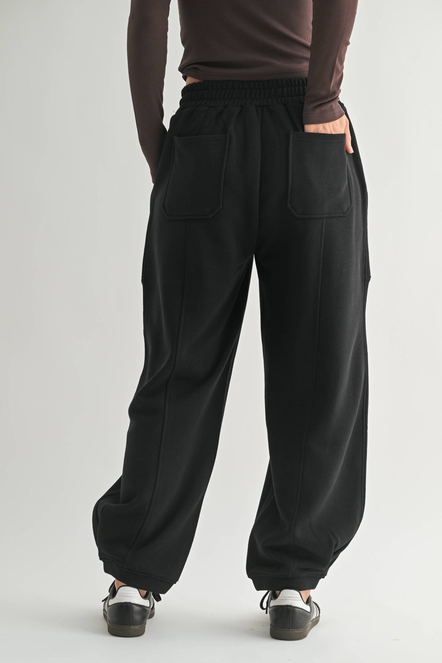 Dune Drift Lounge Jogger: Black