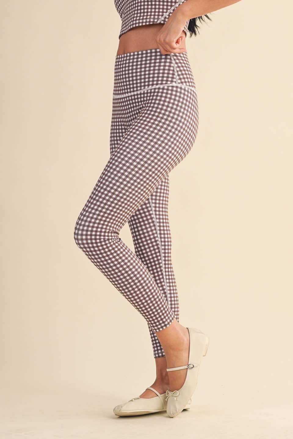 Aligned Performance High-Rise Leggings: Brown Gingham