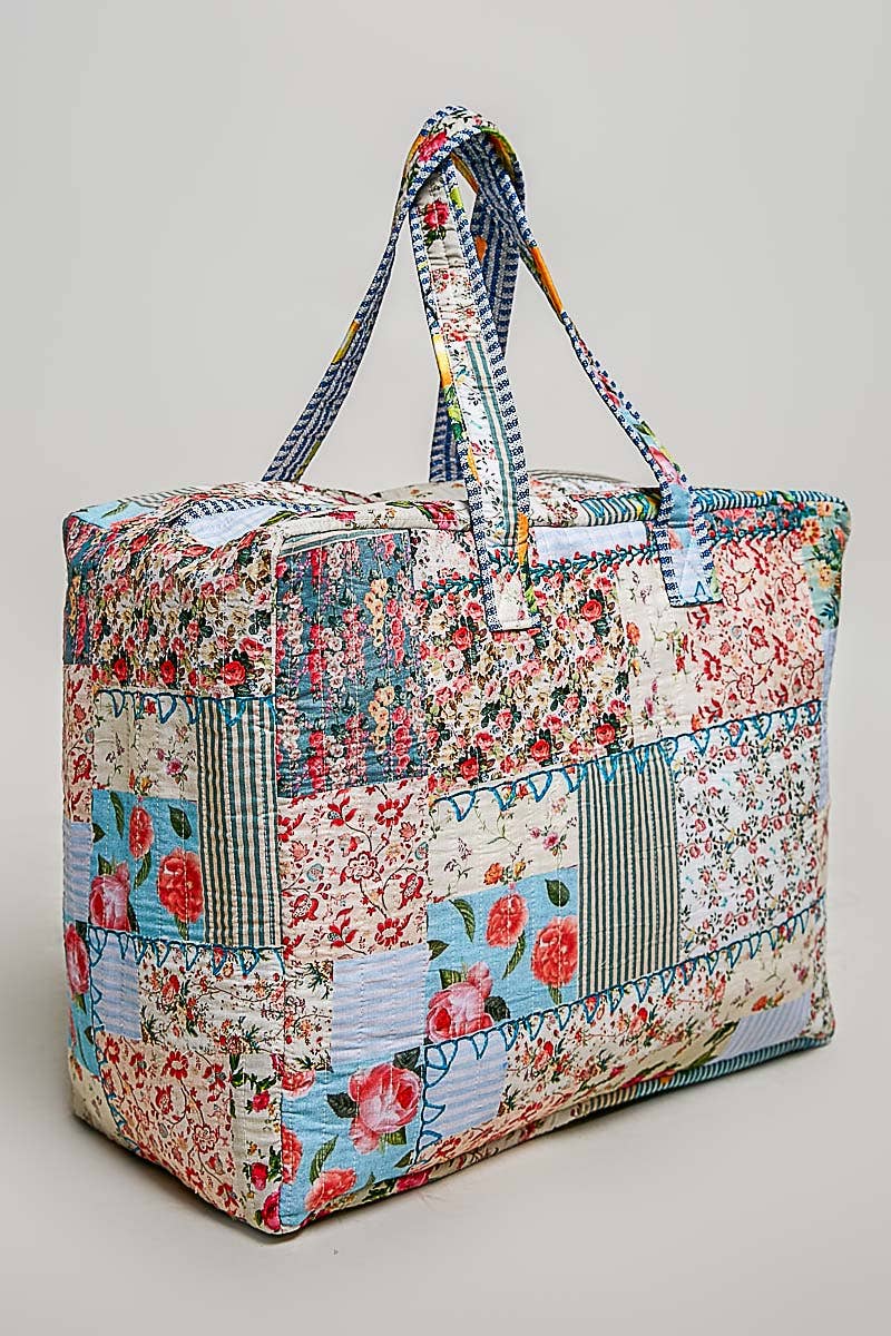Trompe L’oeil Structured Quilted Tote Bag: Blue/Ivory