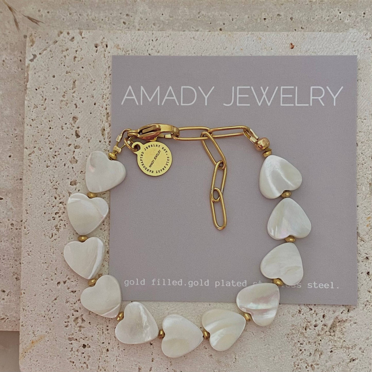 Heart Shaped Pearl Shell Bracelet 18k Gold