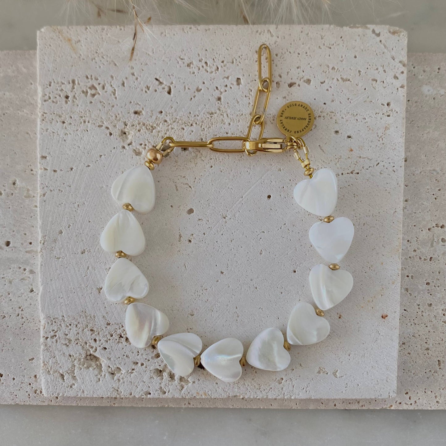Heart Shaped Pearl Shell Bracelet 18k Gold