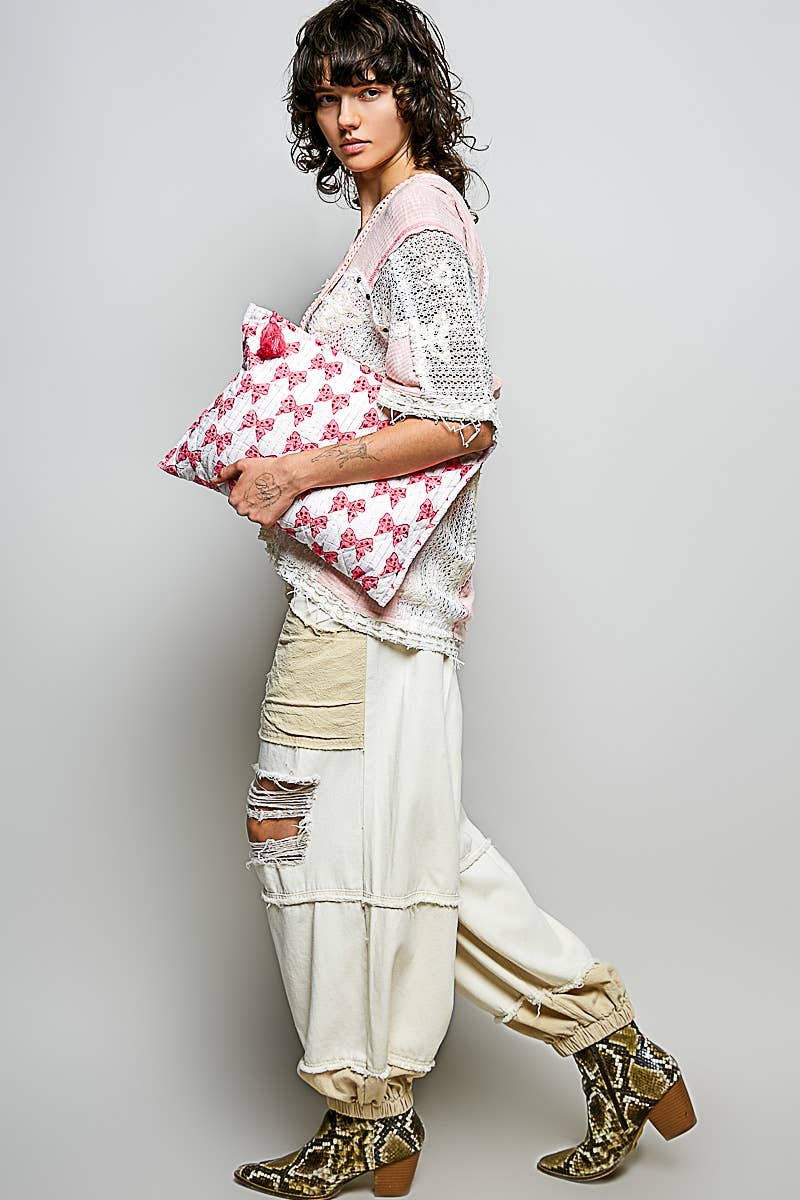 Bow Block Print Quilted Tassel Pouch: PINK MULTI /