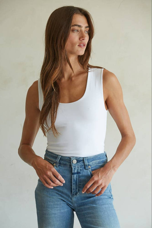 Lucy Seamless Top: White