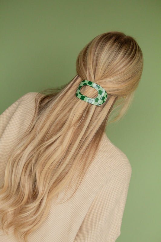 Checkered Circle Cutout Flat Claw Clip: Green Check