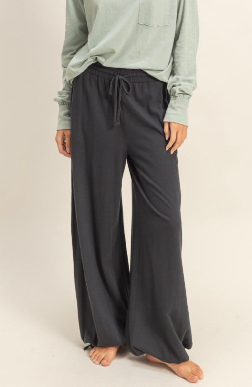 Drift Lounge Drawstring Pants.