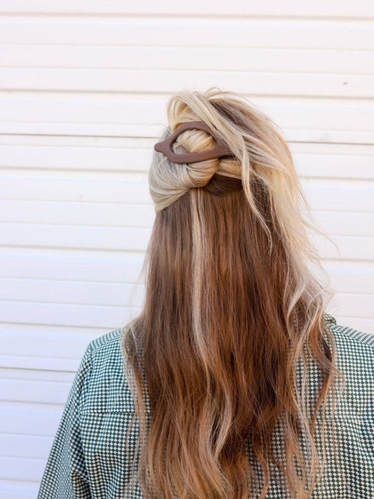 KAXI LAY DOWN CLAW 2.0: MATTE DARK BROWN