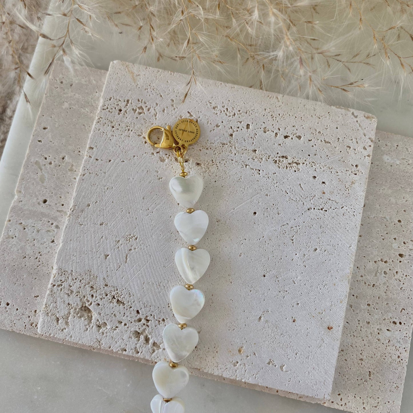 Heart Shaped Pearl Shell Bracelet 18k Gold