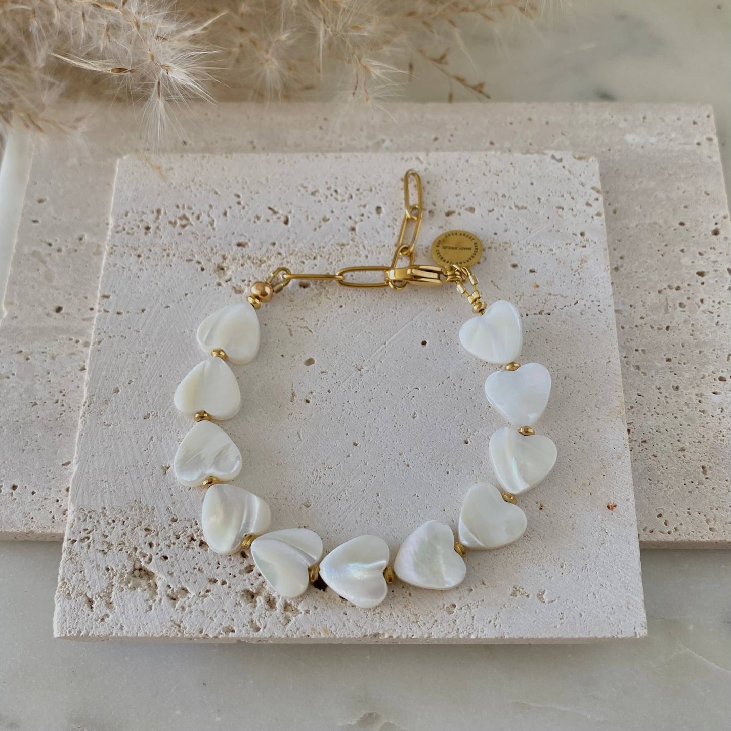 Heart Shaped Pearl Shell Bracelet 18k Gold